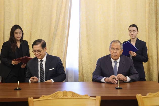 RUSSIA, MOSCOW - AUGUST 14, 2026: A meeting takes place between Sihasak Phuangketkeow (L), Foreign Minister of Thailand, and his counterpart Sergei Lavrov of Russia. Vladimir Gerdo TASS  96142288