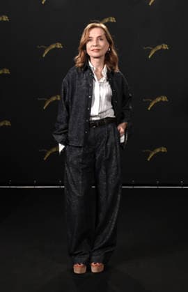IPA87473584 - Locarno, Switzerland Locarno Film Festival 2026 Ni vue ni connue film photocall In the photo: Actress Isabelle Huppert wearing a dress by Brunello Cucinelli  Copyright: xNickxZonnaxxcopyrightx x xNickxZonnax 87473584
