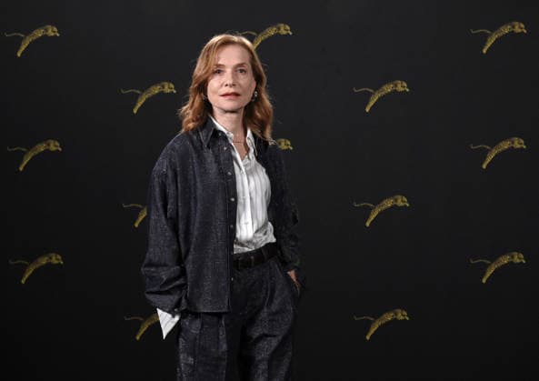 Isabelle Huppert At Ni vue ni connue Photocall - Locarno Actress Isabelle Huppert poses wearing a dress by Brunello Cucinelli during the Ni vue ni connue film photocall at the 2026 Locarno Film Festival in Locarno, Switzerland on August 14, 2026. Photo by Nick Zonna IPA ABACAPRESS.COM Locarno Switzerland  Copyright: xZonnaxNick IPA ABACAx