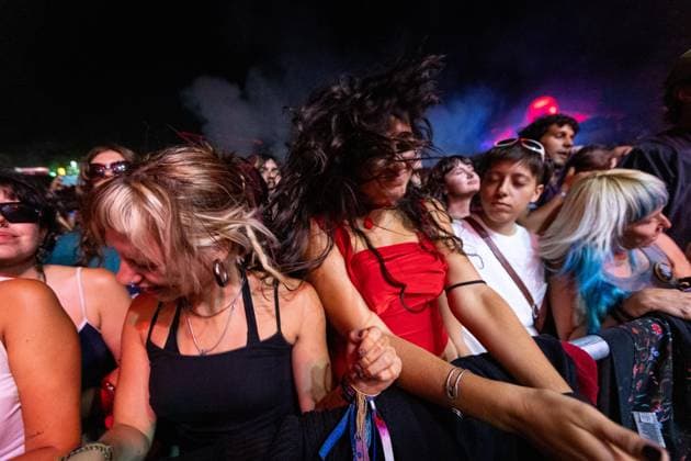 Underworld — Vodafone Paredes de Coura 2026 in Portugal - 14 Aug Underworld, the British electronic music duo, perform during Vodafone Paredes de Coura at the main stage. Paredes de Coura Portugal Copyright: xDiogoxBaptistax xSOPAxImagesx DB_Underworld20260813PDC_013