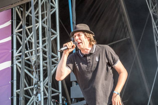 Die deutsche Punkrock Band Sondaschule auf der Mainstage vom Highfield 2026. Gesang Costa Cannabis (Tim Kleinrensing) Gitarre, Gesang Chemokeule (Mirko Klautmann) Bass Matthias Richter (seit 2013) Posaune Chris Altmann (seit 2006) Gitarre Phillip FaF Pfaff (seit 2022) Highfield 2026 tag 1 - sondaschule *** The German punk rock band Sondaschule on the Main Stage at Highfield 2026: Vocals: Costa Cannabis; Tim Kleinrensing: Guitar, Vocals: Chemokeule, Mirko Klautmann; Bass: Matthias Richter (since 2013); Trombone: Chris Altmann (since 2006); Guitar: Phillip FaF Pfaff (since 2022); Highfield 2026, Day 1: Sondaschule