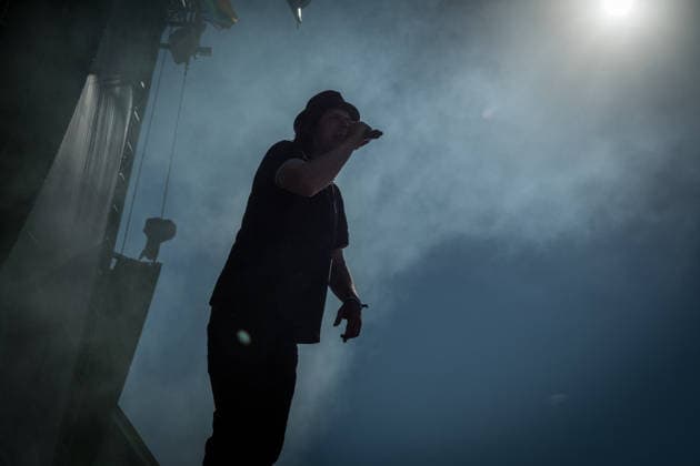 Die deutsche Punkrock Band Sondaschule auf der Mainstage vom Highfield 2026. Gesang Costa Cannabis (Tim Kleinrensing) Gitarre, Gesang Chemokeule (Mirko Klautmann) Bass Matthias Richter (seit 2013) Posaune Chris Altmann (seit 2006) Gitarre Phillip FaF Pfaff (seit 2022) Highfield 2026 tag 1 - sondaschule *** The German punk rock band Sondaschule on the Main Stage at Highfield 2026: Vocals: Costa Cannabis; Tim Kleinrensing: Guitar, Vocals: Chemokeule, Mirko Klautmann; Bass: Matthias Richter (since 2013); Trombone: Chris Altmann (since 2006); Guitar: Phillip FaF Pfaff (since 2022); Highfield 2026, Day 1: Sondaschule