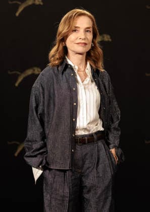 LFF 2026 - Ni Vue Ni Connue Film Photocall Isabelle Huppert attends the photocall during the 79th Locarno Film Festival to present the world premiere of Marc Fitoussi s film Ni vue, ni connue on the Piazza Grande in Locarno, Switzerland on August 14, 2026. Photo by Stefan Kraus ABACAPRESS.COM Locarno Switzerland  Copyright: xKrausxStefan ABACAx
