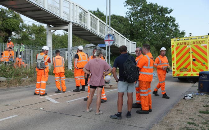 Another train derails in UK day after East Sussex incident injured 20 WICKFORD, UNITED KINGDOM - AUGUST 14: Emergency services and rail investigation teams attend the scene following a train derailment near Wickford railway station in Essex, United Kingdom, on August 14, 2026. The rear carriages of a Greater Anglia passenger train derailed in an upright position, causing significant travel disruption and line closures between London Liverpool Street and Southend Victoria, with no injuries reported in the incident. Jacqueline Lawrie Anadolu Essex United Kingdom. Editorial use only. Please get in touch for any other usage.  Copyright: x2026xAnadoluxJacquelinexLawriex