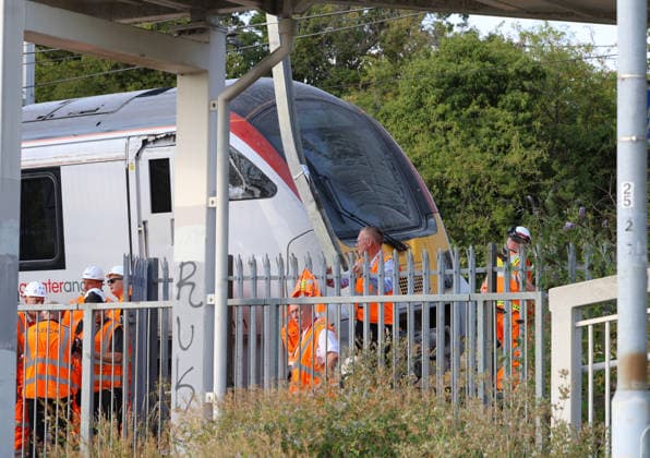 Another train derails in UK day after East Sussex incident injured 20 WICKFORD, UNITED KINGDOM - AUGUST 14: Emergency services and rail investigation teams attend the scene following a train derailment near Wickford railway station in Essex, United Kingdom, on August 14, 2026. The rear carriages of a Greater Anglia passenger train derailed in an upright position, causing significant travel disruption and line closures between London Liverpool Street and Southend Victoria, with no injuries reported in the incident. Jacqueline Lawrie Anadolu Essex United Kingdom. Editorial use only. Please get in touch for any other usage.  Copyright: x2026xAnadoluxJacquelinexLawriex