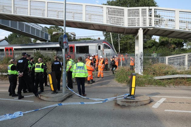 Another train derails in UK day after East Sussex incident injured 20 WICKFORD, UNITED KINGDOM - AUGUST 14: Emergency services and rail investigation teams attend the scene following a train derailment near Wickford railway station in Essex, United Kingdom, on August 14, 2026. The rear carriages of a Greater Anglia passenger train derailed in an upright position, causing significant travel disruption and line closures between London Liverpool Street and Southend Victoria, with no injuries reported in the incident. Jacqueline Lawrie Anadolu Essex United Kingdom. Editorial use only. Please get in touch for any other usage.  Copyright: x2026xAnadoluxJacquelinexLawriex