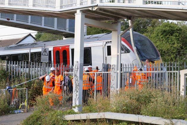 Another train derails in UK day after East Sussex incident injured 20 WICKFORD, UNITED KINGDOM - AUGUST 14: Emergency services and rail investigation teams attend the scene following a train derailment near Wickford railway station in Essex, United Kingdom, on August 14, 2026. The rear carriages of a Greater Anglia passenger train derailed in an upright position, causing significant travel disruption and line closures between London Liverpool Street and Southend Victoria, with no injuries reported in the incident. Jacqueline Lawrie Anadolu Essex United Kingdom. Editorial use only. Please get in touch for any other usage.  Copyright: x2026xAnadoluxJacquelinexLawriex