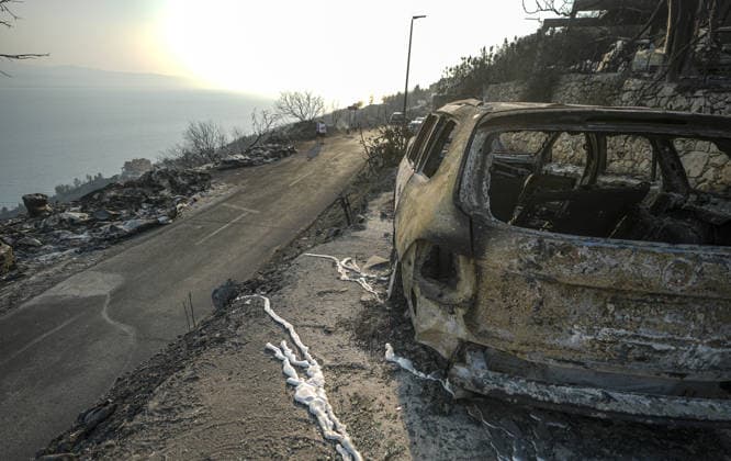 Aftermath of wildfire near Croatia s Omis OMIS, CROATIA - AUGUST 14: An aftermath view of wildfire near Omis, Croatia on August 14, 2026. Samir Jordamovic Anadolu Omis Croatia. Editorial use only. Please get in touch for any other usage.  Copyright: x2026xAnadoluxSamirxJordamovicx