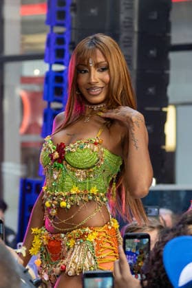 Global girl group KATSEYE performs live on NBC’s Today show at The Plaza at Rockefeller Center in New York City - 14 Aug 2026 KATSEYE member Lara Raj performs on stage during the Citi Concert Series on NBC’s Today show. Global girl group KATSEYE performed live on NBC’s Today show at The Plaza at Rockefeller Center. Fans gathered to watch the group perform their hit songs as part of the morning show’s annual summer concert series in New York City New York United States Copyright: xRonaldxSmitsx xSOPAxImagesx Katseye-12