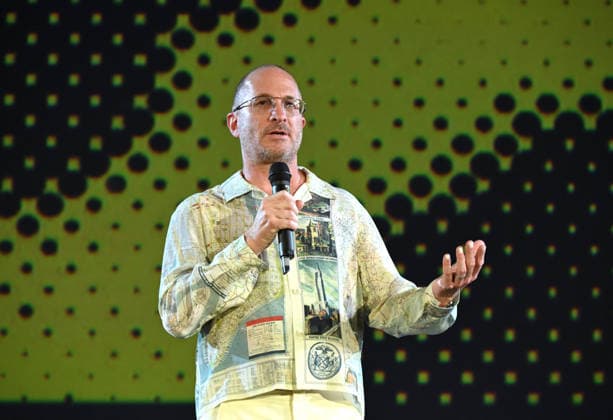IPA87482532 - Locarno, Switzerland Locarno Film Festival 2026 Darren Aronofsky, Pardo d onore recipient, in Piazza Grande In the photo: Darren Aronofsky, Pardo d onore recipient  Copyright: xNickxZonnaxxcopyrightx x xNickxZonnax 87482532
