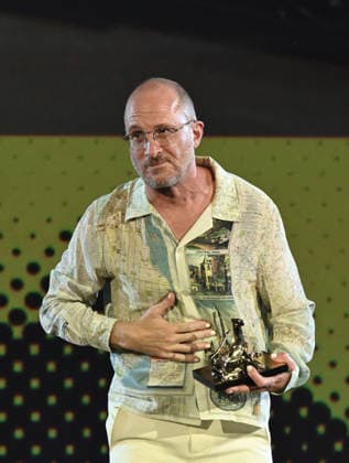 IPA87482516 - Locarno, Switzerland Locarno Film Festival 2026 Darren Aronofsky, Pardo d onore recipient, in Piazza Grande In the photo: Darren Aronofsky, Pardo d onore recipient  Copyright: xNickxZonnaxxcopyrightx x xNickxZonnax 87482516