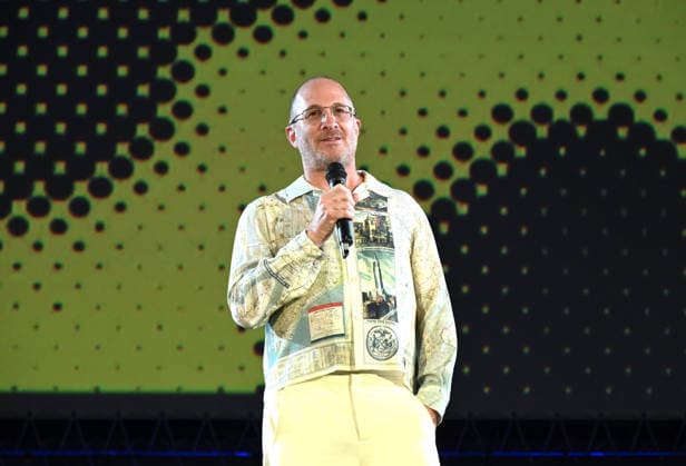 IPA87482527 - Locarno, Switzerland Locarno Film Festival 2026 Darren Aronofsky, Pardo d onore recipient, in Piazza Grande In the photo: Darren Aronofsky, Pardo d onore recipient  Copyright: xNickxZonnaxxcopyrightx x xNickxZonnax 87482527