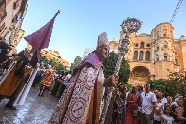 August 14, 2026: August 14, 2026 (Malaga) The Historical Cabalgata of the Feria de MoÂ¡laga 2026 is an event that celebrates the incorporation of the city into the Kingdom of Castile in 1487. This event, organized by the ZegroÂ­ Cultural Association, has more than 200 participants representing the Christian and Muslim troops. runs through the streets of the historic center, culminating in Customs Square. During the event, there is a symbolic handing over of keys from Malaga to King Ferdinand, staging the end of the siege and the beginning of a new historical stage  - ZUMAc161 20260814_zap_c161_038 Copyright: xLorenzoxCarnerox