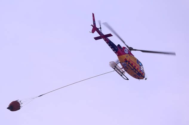 Forest Fire In The Upper Part Of Barcelona Firefighters deployed 10 fire engines and four helicopters and brought the fire under control after four hours of work in Barcelona, Spain, on August 14, 2026. More than 500 wildfires have been recorded in Catalonia this summer. One of the latest broke out in the Collserola mountain range, near a telecommunications tower overlooking Barcelona. The blaze burned 10 hectares and threatened populated areas, prompting authorities to order residents in Barcelona s upper neighborhoods to remain indoors Barcelona Barcelona Spain  Copyright: xUrbanandsportx originalFilename: urbanandsport-forestfi260814_npdzh.jpg