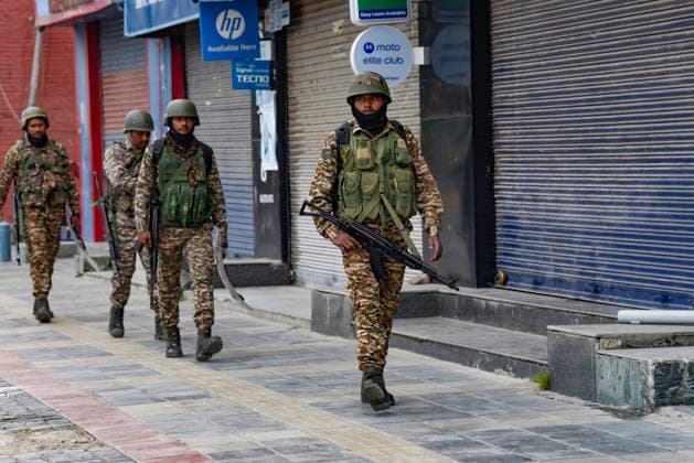 August 15, 2026, Srinagar, Jammu And Kashmir, India: Security personnel patrol a street during Independence Day celebrations at Lal Chowk in Srinagar, Kashmir, India, August 15, 2026. Srinagar India - ZUMAz120 20260815_zip_z120_002 Copyright: xBasitxZargarx