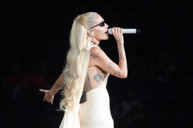 Venezuelan-American singer Elena Rose will perform as the opening act for Karol G’s international Viajando por el mundo Tropitour tour at SoFi Stadium in Los Angeles, USA, 14 August 2026. Elena Rose performs as the opening act for Karol G s show in Los Angeles !ACHTUNG: NUR REDAKTIONELLE NUTZUNG!  Copyright: xOmarxAlonsox AME9274 20260815-55021148927_1