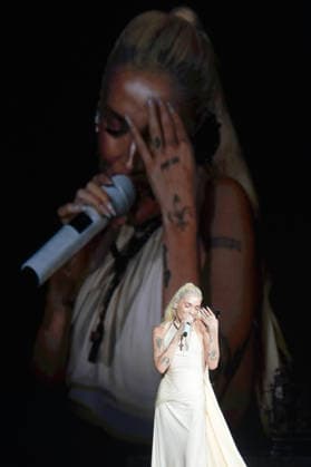 Venezuelan-American singer Elena Rose will perform as the opening act for Karol G’s international Viajando por el mundo Tropitour tour at SoFi Stadium in Los Angeles, USA, 14 August 2026. Elena Rose performs as the opening act for Karol G s show in Los Angeles !ACHTUNG: NUR REDAKTIONELLE NUTZUNG!  Copyright: xOmarxAlonsox AME9278 20260815-55021148928_1