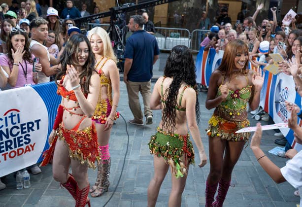 August 14, 2026, New York, Ny, United States: Megan Skiendiel, Yoonchae Jeong, Daniela Avanzini and Lara Raj of Katseye perform at The Today Show 2026 Citi Concert SeriesHeld at Rockefeller Plaza in New York. Zuma Press August 14, 2026. New York United States  - ZUMAp281 20260814_zea_p281_023 Copyright: xPhotoxImagexPressx