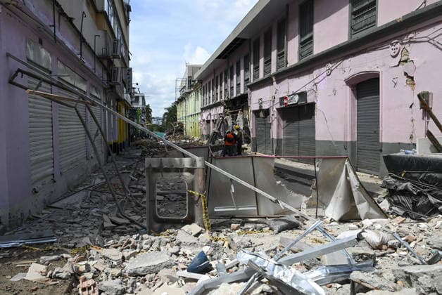 Search and rescue operations continue in quake-hit Pereira PEREIRA, COLOMBIA - AUGUST 14: Search and rescue operations continue at various locations across Pereira, in Colombia, on August 14, 2026. The death toll has reached 94, and 41,600 families have been affected, according to a report by Colombian President Abelardo de la Espriella, who visited Pereira and pledged to support the city and its reconstruction. Alexis Munera Anadolu Pereira Colombia. Editorial use only. Please get in touch for any other usage.  Copyright: x2026xAnadoluxAlexisxMunerax