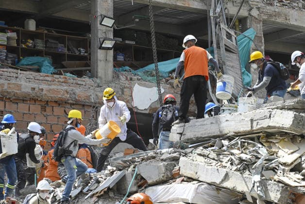Search and rescue operations continue in quake-hit Pereira PEREIRA, COLOMBIA - AUGUST 14: Search and rescue operations continue at various locations across Pereira, in Colombia, on August 14, 2026. The death toll has reached 94, and 41,600 families have been affected, according to a report by Colombian President Abelardo de la Espriella, who visited Pereira and pledged to support the city and its reconstruction. Alexis Munera Anadolu Pereira Colombia. Editorial use only. Please get in touch for any other usage.  Copyright: x2026xAnadoluxAlexisxMunerax