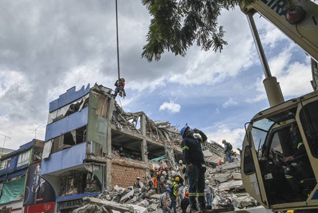 Search and rescue operations continue in quake-hit Pereira PEREIRA, COLOMBIA - AUGUST 14: Search and rescue operations continue at various locations across Pereira, in Colombia, on August 14, 2026. The death toll has reached 94, and 41,600 families have been affected, according to a report by Colombian President Abelardo de la Espriella, who visited Pereira and pledged to support the city and its reconstruction. Alexis Munera Anadolu Pereira Colombia. Editorial use only. Please get in touch for any other usage.  Copyright: x2026xAnadoluxAlexisxMunerax