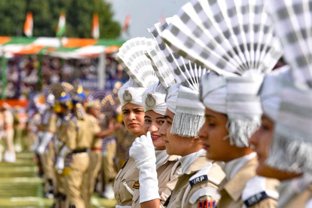 August 15, 2026, Srinagar, Jammu And Kashmir, India: Women contingent take part in India s Independence Day parade at Bakshi Stadium in Srinagar, India on August 15, 2026. Srinagar India - ZUMAz120 20260815_zip_z120_020 Copyright: xBasitxZargarx