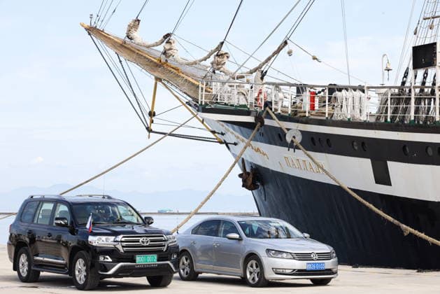 NORTH KOREA, WONSAN - AUGUST 15, 2026: The Russian training tallship Pallada, is seen during a ceremony marking its arrival. The ship arrived in the Democratic People s Republic of Korea on a friendly visit for festivities marking the 81st anniversary of the liberation of Korea from Japanese occupation, on 15 August. Stanislav Varivoda TASS  96176753