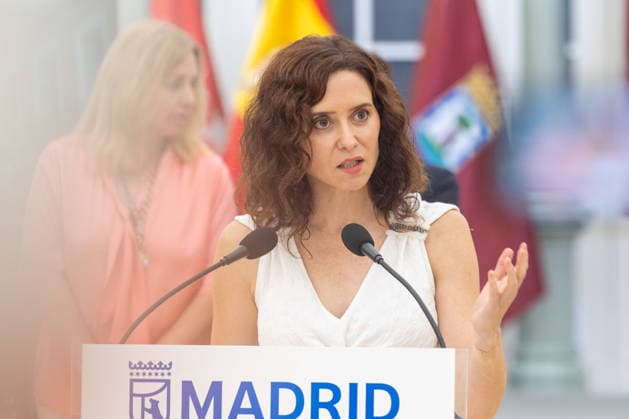 2026 Madrid Firefighters’ Bronze Doves Award Ceremony The president of the Community of Madrid, Isabel Díaz Ayuso, speaks to the media following the award ceremony for the 2026 Madrid Firefighters’ Bronze Doves, at the Casa del Reloj Cultural Center on August 15, 2026, in Madrid, Spain. Coinciding with the feast day of the Virgin of La Paloma—patron saint of firefighters— the Brotherhood of the Virgin of La Paloma and the Fire Department recognize, through these awards, the work of individuals and institutions with an exceptional commitment to the city and emergency services. AUGUST 15, 2026 PALOMAS AWARDS FIREFIGHTERS VIRGIN OF LA PALOMA Madrid Madrid Espana  Copyright: xRicardoxRubiox 7715088