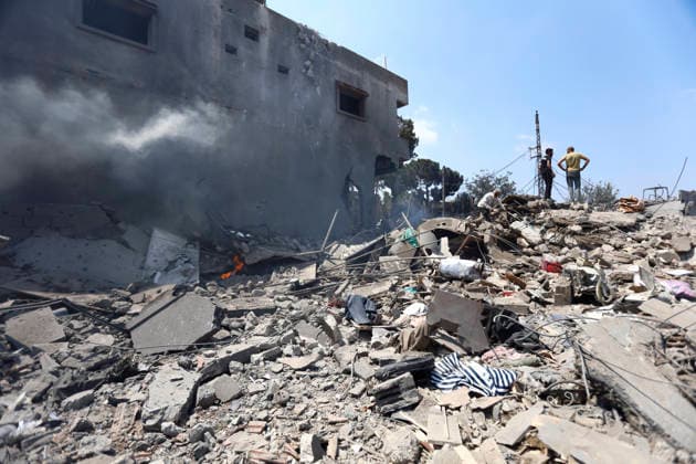 August 15, 2026, Nabatieh District, South Lebanon, lebanon: An Israeli warplane carried out a heavy airstrike on the outskirts of Deir al-Zahrani in southern Lebanon, reportedly targeting a two-story building. LebanonÃ¢â‚¬â ¢s Ministry of Health said in an initial toll that two people were killed and nine others injured in the strike. Nabatieh District lebanon - ZUMAb339 20260815_znp_b339_005 Copyright: xAbdulxKaderxAlxBayx