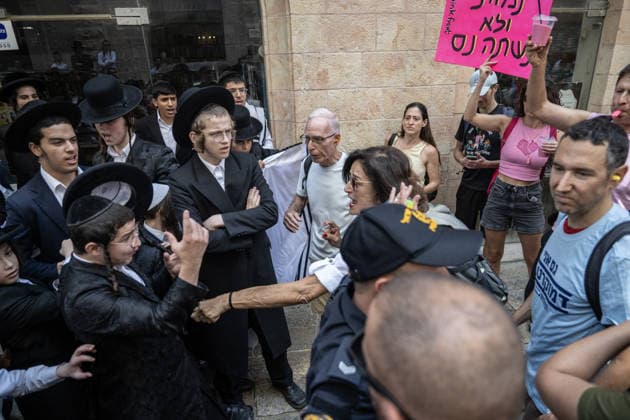 Ultra-Orthodox Jews protest outside cafe over alleged Shabbat violation in Israel JERUSALEM - AUGUST 15: Ultra-Orthodox Jews protest outside the Bastima cafe in West Jerusalem on August 15, 2026, saying the cafe was open on Saturday during Shabbat, when work is prohibited according to their religious beliefs. Mostafa Alkharouf Anadolu Jerusalem Jerusalem. Editorial use only. Please get in touch for any other usage.  Copyright: x2026xAnadoluxMostafaxAlkharoufx
