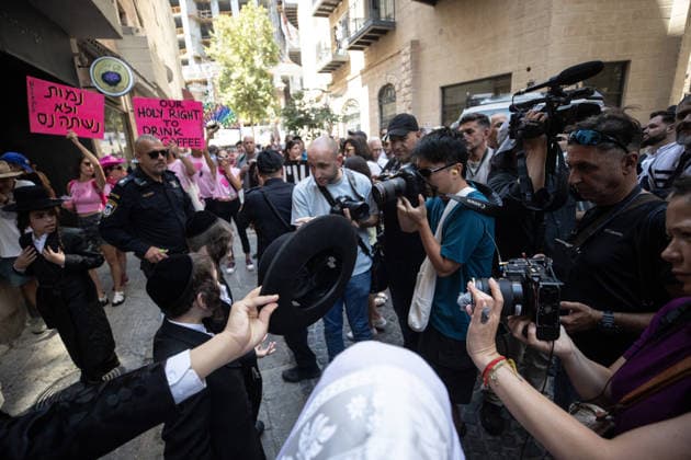 Ultra-Orthodox Jews protest outside cafe over alleged Shabbat violation in Israel JERUSALEM - AUGUST 15: Ultra-Orthodox Jews protest outside the Bastima cafe in West Jerusalem on August 15, 2026, saying the cafe was open on Saturday during Shabbat, when work is prohibited according to their religious beliefs. Mostafa Alkharouf Anadolu Jerusalem Jerusalem. Editorial use only. Please get in touch for any other usage.  Copyright: x2026xAnadoluxMostafaxAlkharoufx