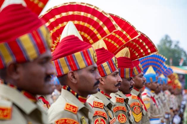 India Celebrates 80th Independence Day In Kashmir, India - 15 Aug 2026 Members of the Indian armed forces stand in formation during a ceremony marking India’s 80th Independence Day at Bakshi Stadium in Srinagar, the summer capital of Jammu and Kashmir. The ceremony included the unfurling of the national flag, a ceremonial parade and cultural performances. Srinagar India Copyright: xFaisalxBashirx xSOPAxImagesx 14IDAYKASHMIR2026