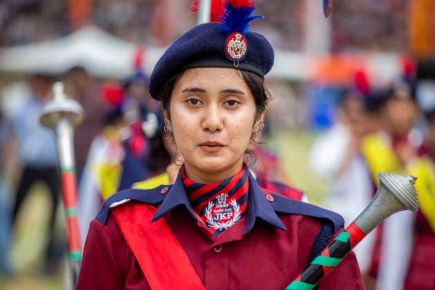 August 15, 2026, Srinagar, Jammu And Kashmir, India: A girl takes part in a parade during a ceremony marking India™s 80th Independence Day at Bakshi Stadium in Srinagar, the summer capital of Jammu and Kashmir. The ceremony included the unfurling of the national flag, a ceremonial parade and cultural performances. Srinagar India  - ZUMAs197 20260815_aaa_s197_051 Copyright: xFaisalxBashirx