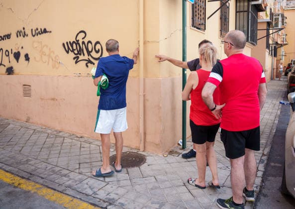 A magnitude 5 earthquake strikes Granada Impact of the magnitude 5 earthquake on buildings and homes in the city of Granada August 15, 2026, in Granada, Andalusia, Spain A magnitude 5 earthquake with its epicenter in the town of Alhendín shook the city of Granada and its metropolitan area early Saturday morning, causing no personal injuries but resulting in extensive property damage. The quake has forced the Regional Government of Andalusia to activate the emergency phase in response to the seismic risk. AUGUST 15, 2026 Francisco J. Granada, Andalusia, Spain Granada, Andalusia, Spain Spain  Copyright: xFranciscoxJ.xOlmox 7715360