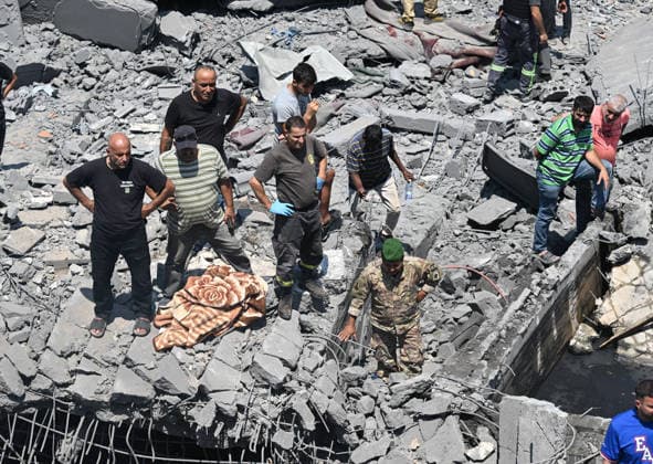 At least 11 killed in Israeli attack on southern Lebanon DEIR EZ-ZAHRANI, LEBANON - AUGUST 15: Search and rescue efforts continue after the Israeli airstrike on Deir ez-Zahrani, where at least 11 people were killed, in Lebanon on August 15, 2026. Houssam Shbaro Anadolu Deir ez-Zahrani Lebanon. Editorial use only. Please get in touch for any other usage.  Copyright: x2026xAnadoluxHoussamxShbarox
