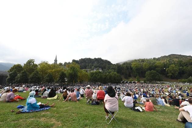 AUGUST 15, LOURDES, BASTIEN ARBERET, MAXPPP, 153rd National Assumption Pilgrimage, Mass on the Meadow for August 15, 2026, at the Sanctuary of Our Lady of Lourdes, Hautes-Pyrénées 153rd National Assumption Pilgrimage: Mass on the Meadow for August 15, 2026, at the Sanctuary of Our Lady of Lourdes, Hautes-Pyrénées LOURDES HAUTES-PYRÉNÉES FRANCE  Copyright: xBASTIENxARBERET MAXPPP MAXPPPxBASTIENxARBERETx BAR_8919 BARx8919