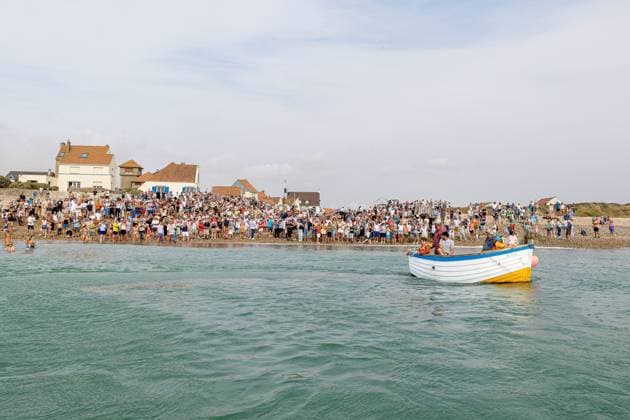 POSTER AUDRESSELLES AUGUST 15 ASSUMPTION BLESSING OF THE SEA PHOTOPQR VOIX DU NORD PASCAL BONNIERE 08 15 2026 AUDRESSELLES 08 15 2026 Mass on August 15 with a procession and blessing of the sea PHOTO BY PASCAL BONNIERE Audresselles, France, Aug. 15, 2026 Mass on August 15 (Assumption) with a procession and the blessing of the sea HAUTS-DE-FRANCE, France  Copyright: xPHOTOPQR VOIXxDUxNORD MAXPPPxPASCALxBONNIEREx 20260815VDN9666 20260815VDN9666