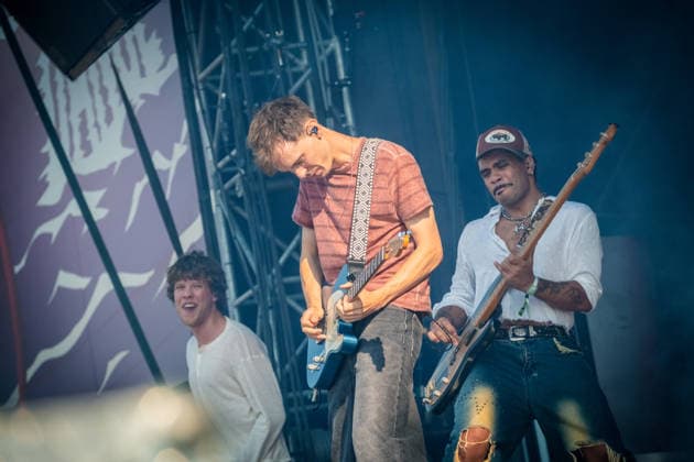 Der Berliner Rapper Zartmann mit Band am zweiten Tag des Highfield 2026 Highfield 2026 - Tag 2 Zartmann *** Berlin rapper Zartmann performs with his band on the second day of Highfield 2026 Highfield 2026 Day 2 Zartmann