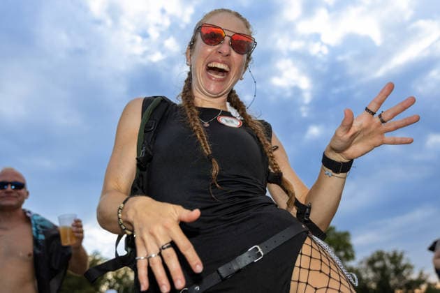 Raver; 5. Rave The Planet Parade 2026, IMAGINE LOVE, am 15.08.2026 in Berlin, (Siegessäule), Deutschland *** Raver 5 Rave The Planet Parade 2026, IMAGINE LOVE, on August 15, 2026, in Berlin, Victory Column, Germany