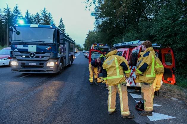 Rescues services, fire brigade and civil defence pictured a fire rages in the Hautes Fagnes (High Fens) nature reserve, on Saturday 15 August 2026 in Waimes. The fire started on August 14th and 1600 hectares (on a total of 4500) are impacted.  NICOLASxLAMBERT 183470582