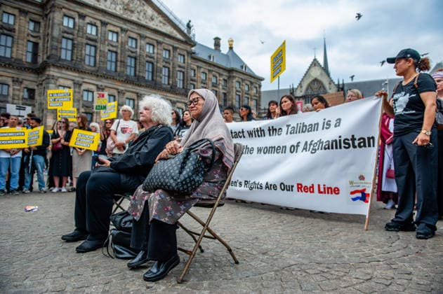 Protesters in Amsterdam rally against five years of Taliban governance - 15 Aug 2026 Afghan and Dutch people are seen attending the protest. On the fifth anniversary of the Taliban’s capture of Kabul, in Afghanistan, several organizations held a demonstration to demand that the Netherlands and the EU stop legitimizing the Taliban and prioritize the rights of Afghan women. Under the Taliban, girls are barred from education beyond primary school, and women are banned from many jobs. There are laws dictating that women must cover their faces in public and forbidding them from entering public parks. Human rights groups call it gender apartheid. Amsterdam Netherlands Copyright: xAnaxFernandezx xSOPAxImagesx Ana_Fernandez_15082026_ProtestAgainst5yearsTalibanHeldAmsterdam_007
