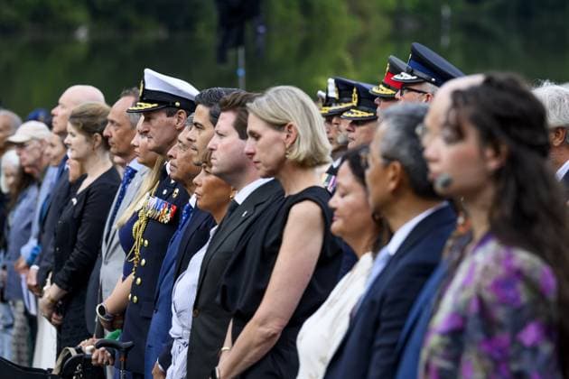 Den Haag, The Netherlands, 2026-08-15 19:32:36 THE HAGUE, 15-08-2026, Indies Monument On August 15, the Netherlands commemorates the end of the Second World War in the former Dutch East Indies. During the National Remembrance Day, the victims who perished due to war and violence in Asia are remembered. PHOTO: NLBeeld Patrick van Emst In the photo: Prime Minister Rob Jetten and Minister of Long-Term Care, Youth and Sport (VWS) Mirjam Sterk Credit: NL Beeld Patrick van Emst  Copyright: xx x