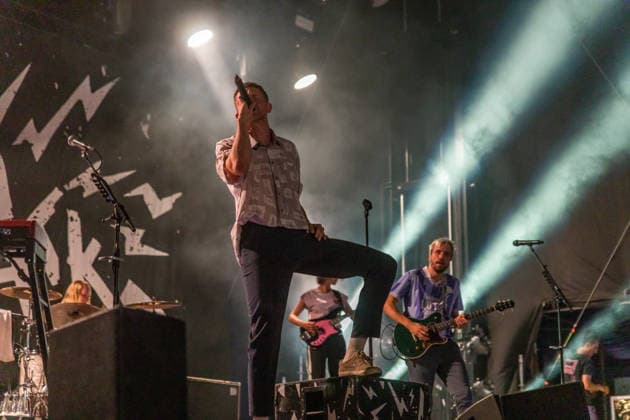 Die deutsche Pop-Rock-Band Das Lumpenpack (Gesang Jonas Frömming Gesang, Gitarre Maximilian Kennel Schlagzeug Alexandra Eckert (ab 2020) Gitarre, Keyboard Jason Bartsch (ab 2020) Bass Lola Schrode ) auf dem Highfield 2026 südlich von Leipzig. Highfield - Tag 2 - Das Lumpenpack *** The German pop-rock band Das Lumpenpack: Vocals: Jonas Frömming; Vocals, Guitar: Maximilian Kennel; Drums: Alexandra Eckert (since 2020); Guitar, keyboard; Jason Bartsch (joined in 2020), bass; Lola Schrode at Highfield 2026, south of Leipzig; Highfield Day 2: Das Lumpenpack