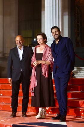 Sarajevo, BiH, 150826. National Theater. The second evening of the 32nd Sarajevo Film Festival. In the photo: Mirsad Purivatra, Emily Watson, Jovan Marjanovic. Photo: Antonio Balic CROPIX Copyright: xxAntonioxBalicx crveni_tepih_sff14-150826
