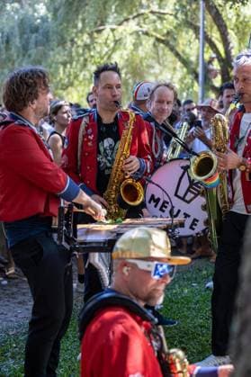 August 15, 2026, Paredes De Coura, Braga, Portugal: MEUTE perform an unexpected afternoon show by the river Coura - known locally as Couraiso - as festivalgoers gather on the riverbank and in the water during the last day of Vodafone Paredes de Coura. Paredes De Coura Portugal - ZUMAs197 20260815_aaa_s197_119 Copyright: xDiogoxBaptistax