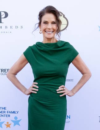 August 15, 2026, Studio City, California, USA: American actress and author TERI HATCHER, 61, attends 14th Annual Ed Asner & Friends Poker Tournament. Studio City USA  - ZUMAb173 20260815_aap_b173_005 Copyright: xBillyxBennightx