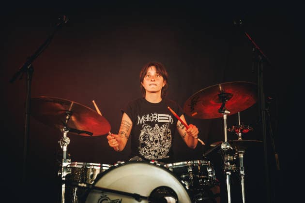 Horsegirl live at Syd For Solen 2026 Copenhagen, Denmark. 15th, August 2026. The American rock band Horsegirl performs a live concert during the Danish music festival Syd For Solen 2026 in Copenhagen. Here drummer Gigi Reece is seen live on stage. Denmark, Copenhagen  Copyright: xGonzalesxPhoto ChristianxHjorthx