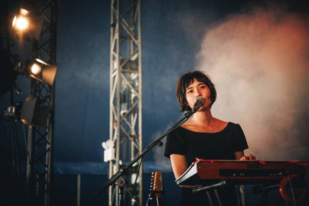 Horsegirl live at Syd For Solen 2026 Copenhagen, Denmark. 15th, August 2026. The American rock band Horsegirl performs a live concert during the Danish music festival Syd For Solen 2026 in Copenhagen. Here singer and guitarist Nora Cheng is seen live on stage. Denmark, Copenhagen  Copyright: xGonzalesxPhoto ChristianxHjorthx