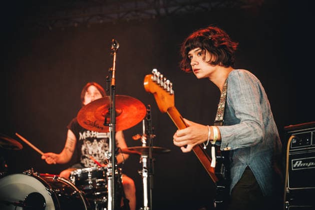Horsegirl live at Syd For Solen 2026 Copenhagen, Denmark. 15th, August 2026. The American rock band Horsegirl performs a live concert during the Danish music festival Syd For Solen 2026 in Copenhagen. Here singer and musician Penelope Lowenstein is seen live on stage. Denmark, Copenhagen  Copyright: xGonzalesxPhoto ChristianxHjorthx