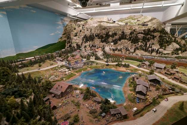 CNTV WUNDERLAND- Blick in die Miniaturwelt des Wunderlands 25 Jahre Miniatur Wunderland 16.AUGUST 2026 Hamburg Hafencity Hamburg Deutschland *** CNTV WUNDERLAND A Glimpse into the Miniature World of Wunderland 25 Years of Miniatur Wunderland August 16, 2026 Hamburg, HafenCity, Hamburg, Germany